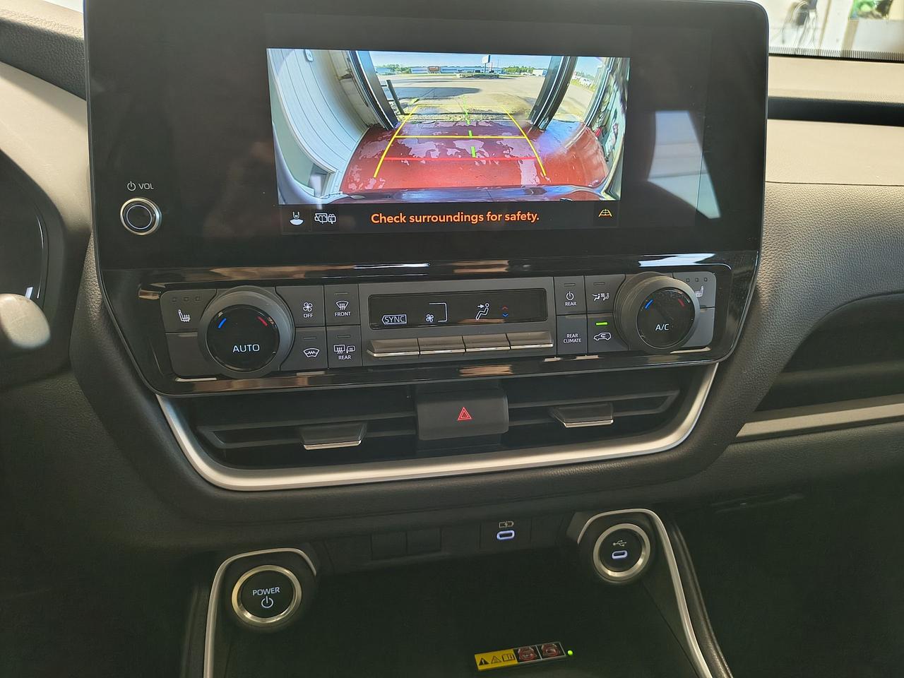 2025 Toyota Grand Highlander HYBRID XLE Photo