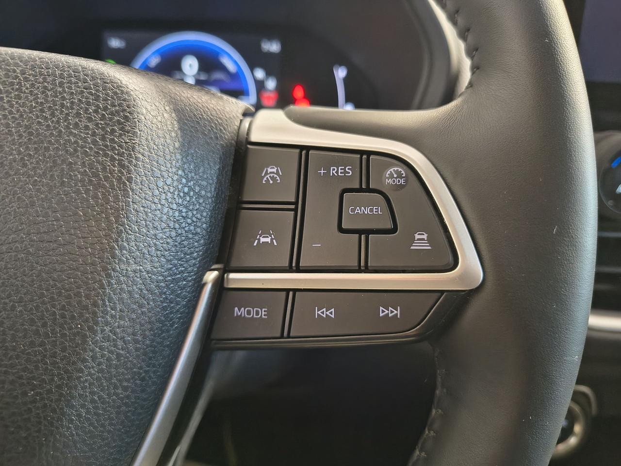 2025 Toyota Grand Highlander HYBRID XLE Photo0