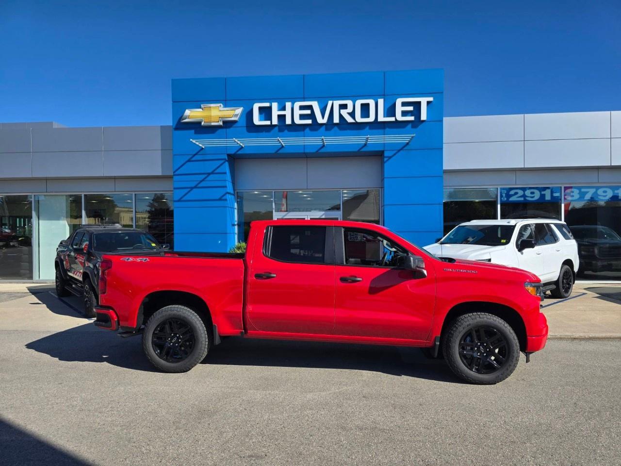 2026 Chevrolet Silverado 1500 Crew Cab Short Box 4-Wheel Drive Custom Photo5