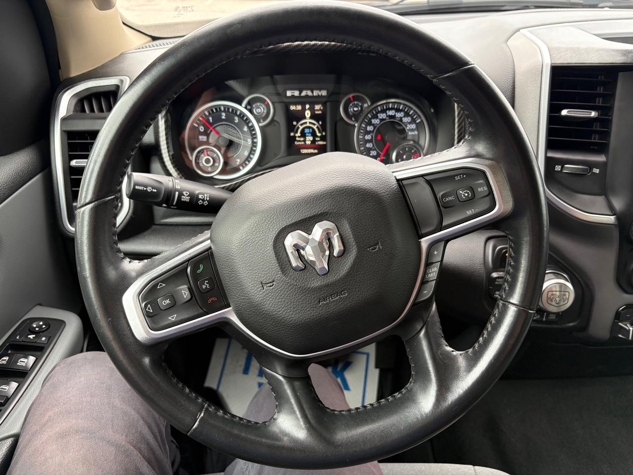2020 RAM 1500 Big Horn NO ACCIDENTS! BIG HORN!! Photo