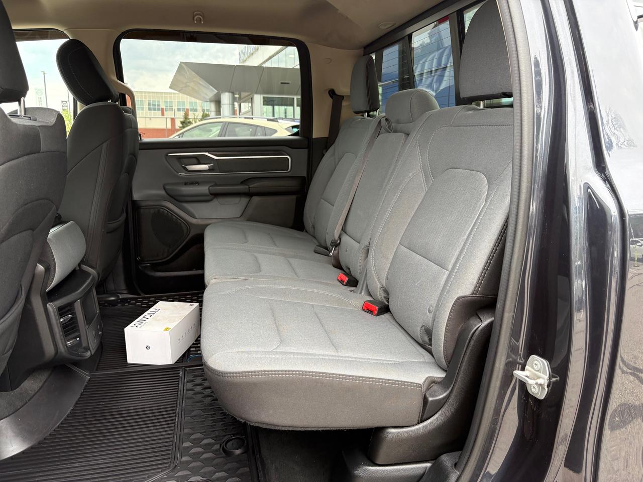 2020 RAM 1500 Big Horn NO ACCIDENTS! BIG HORN!! Photo