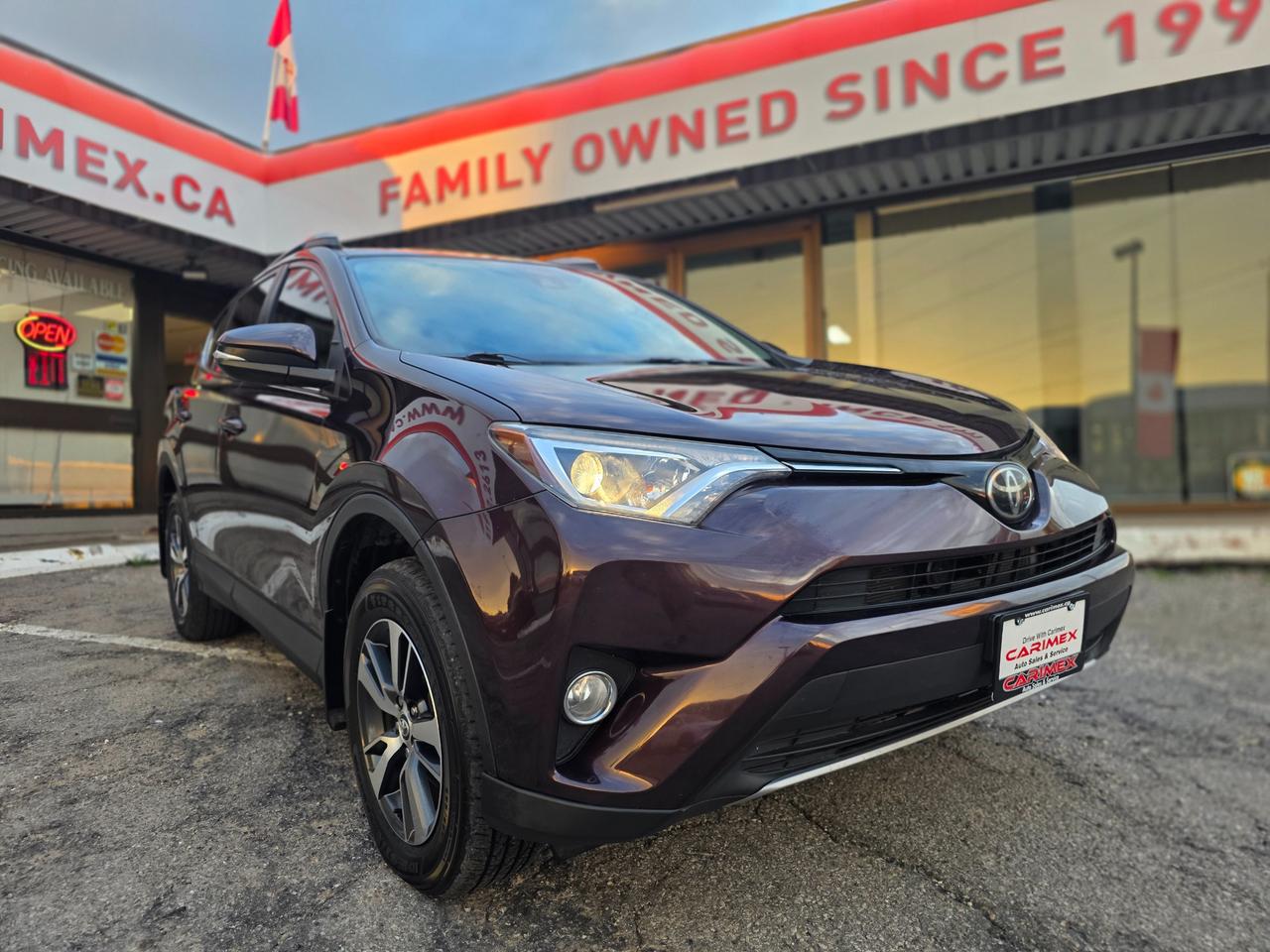 2018 Toyota RAV4 XLE AWD | Sunroof | Accident Free | Power Seat | Heated  Steering Photo
