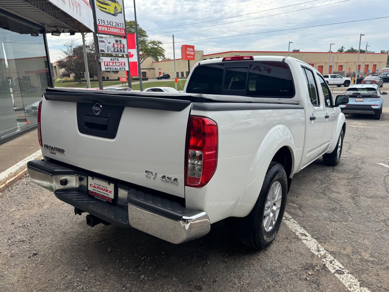 2017 Nissan Frontier SV 4x4 | Crew Cab | Long Box | Accident Free Photo
