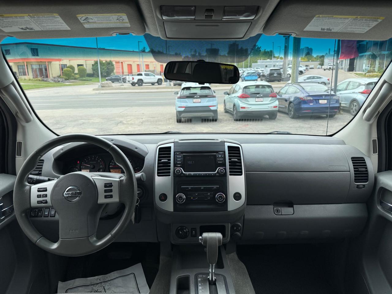 2017 Nissan Frontier SV 4x4 | Crew Cab | Long Box | Accident Free Photo