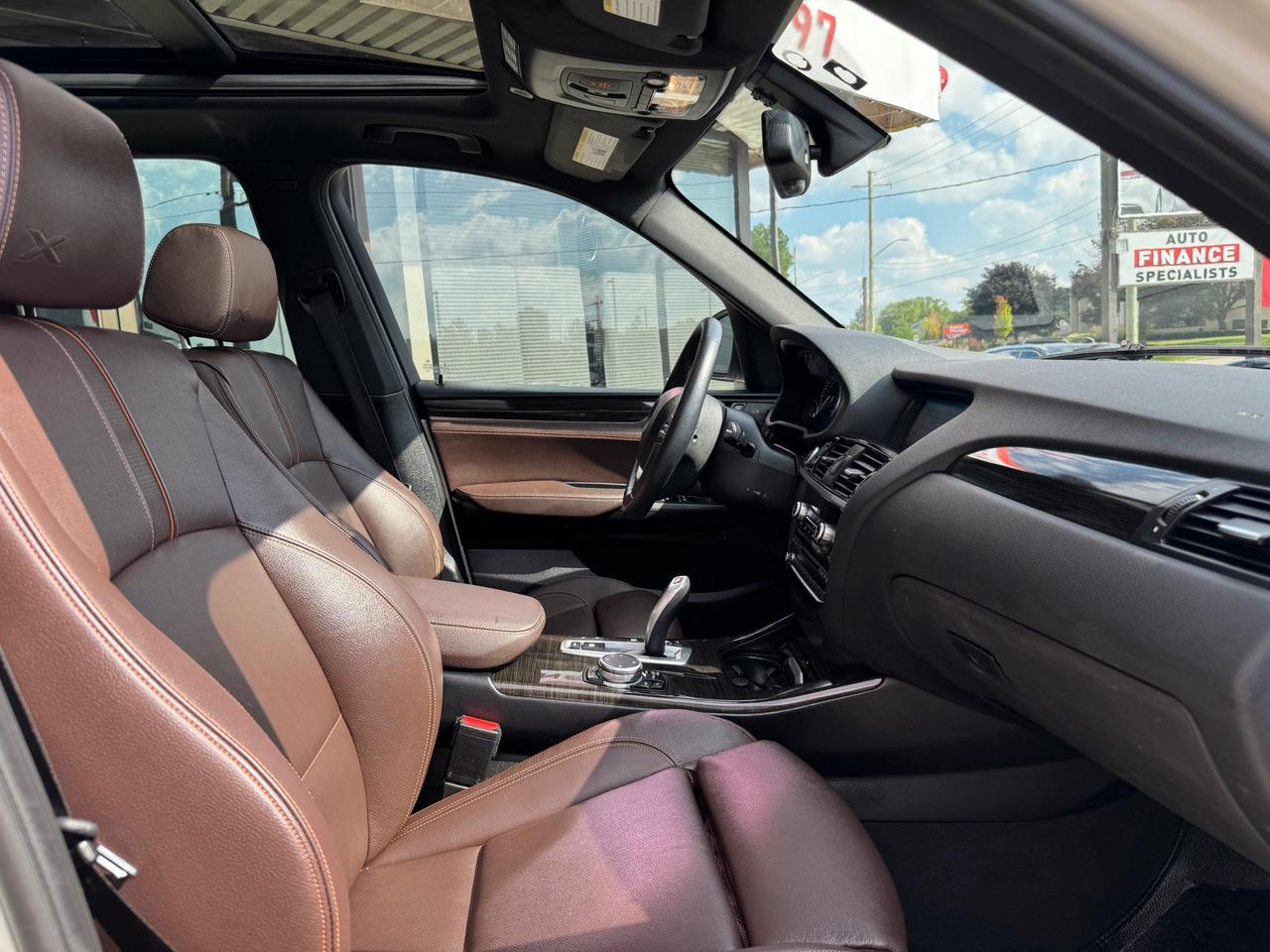 2016 BMW X3 xDrive28i AWD | LOADED | Accident Free | Excellent Service! Photo