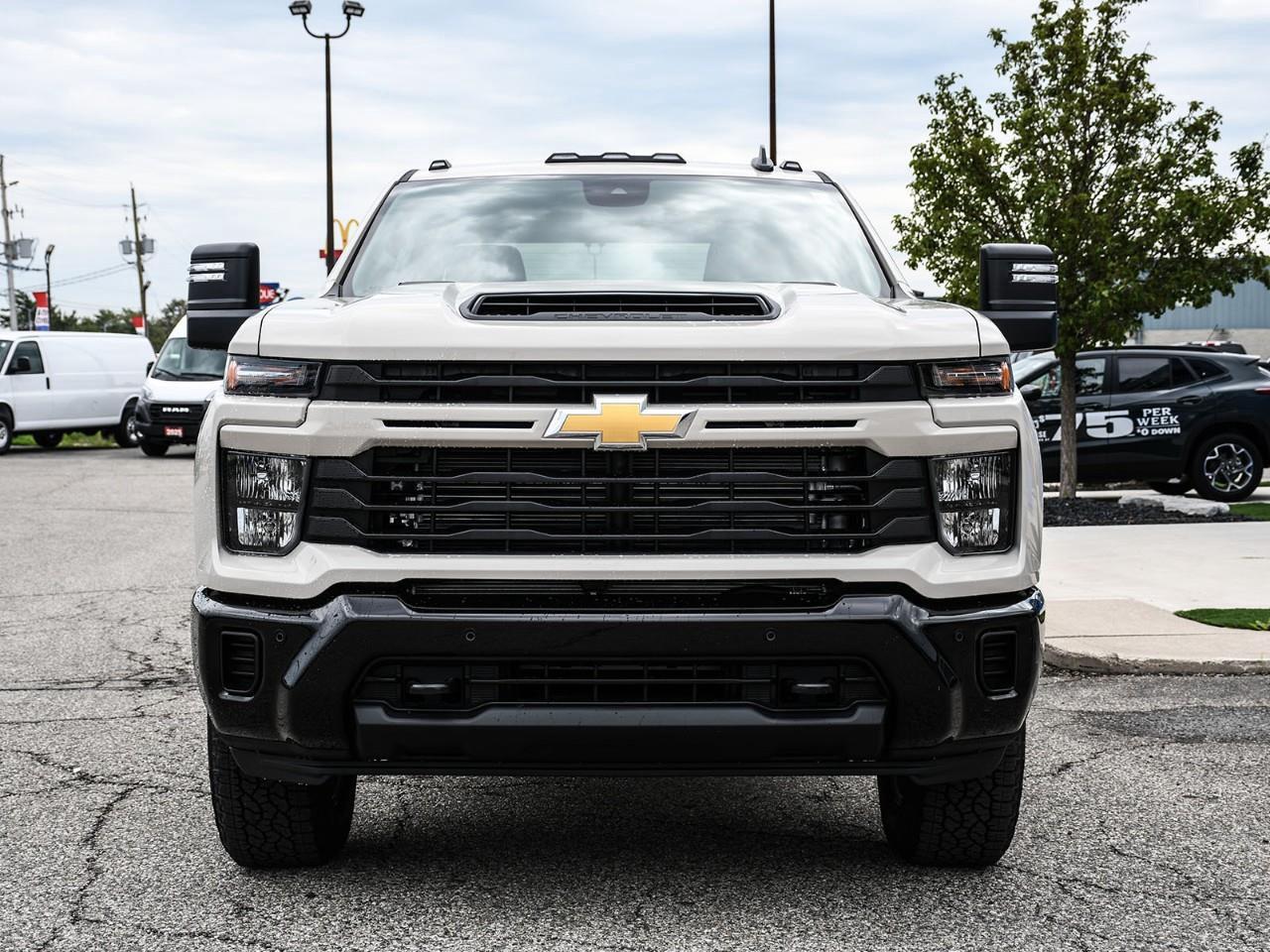 2026 Chevrolet Silverado 2500 HD Custom Photo