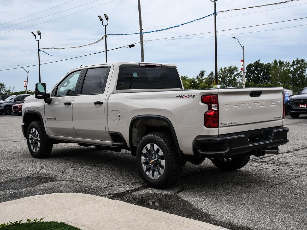 2026 Chevrolet Silverado 2500 HD Custom Photo