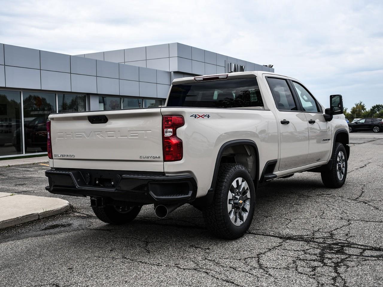 2026 Chevrolet Silverado 2500 HD Custom Photo