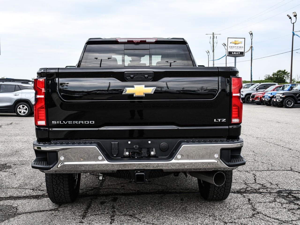 2026 Chevrolet Silverado 2500 HD LTZ Photo4
