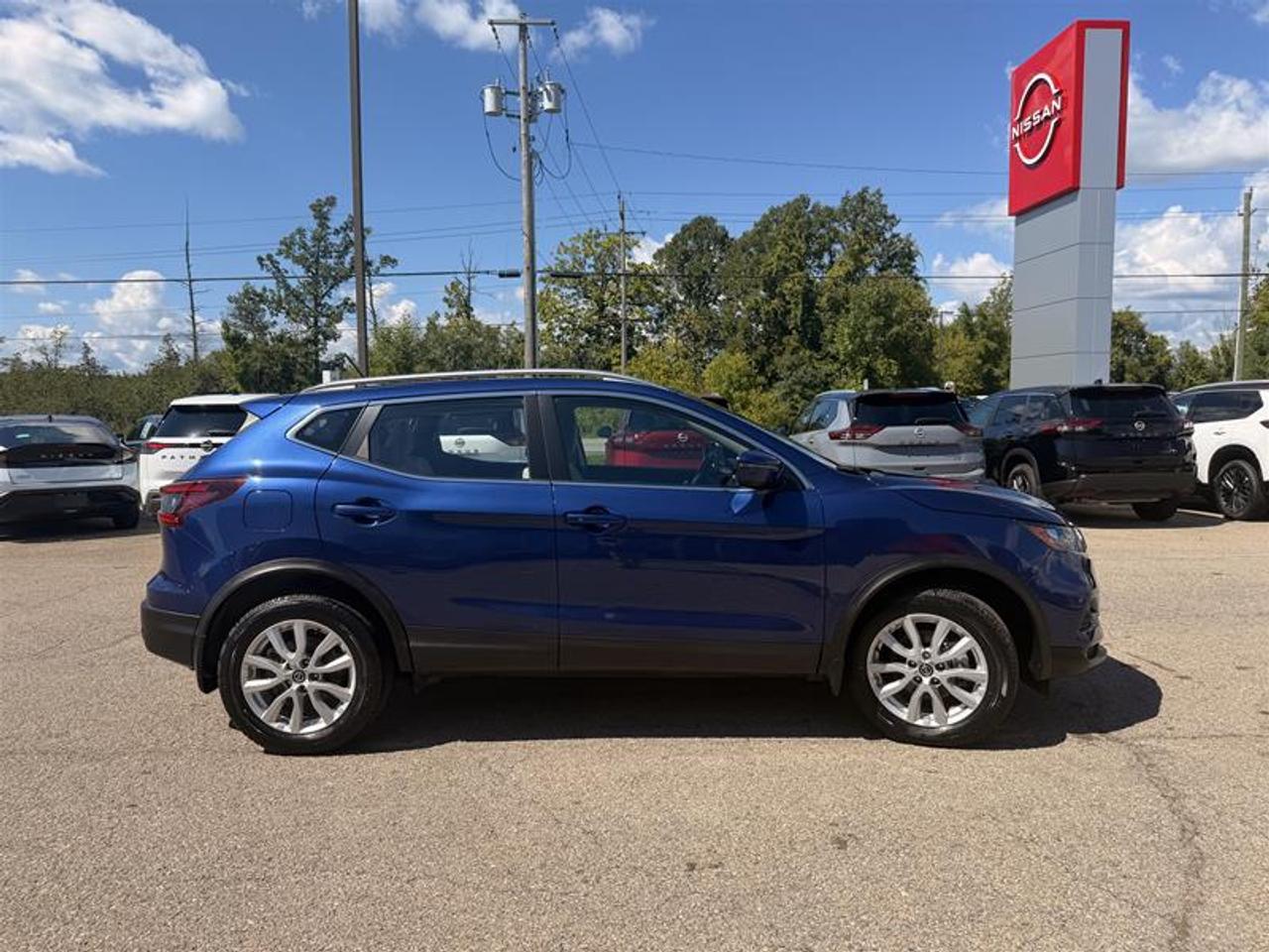 2023 Nissan Qashqai SV AWD CVT Photo