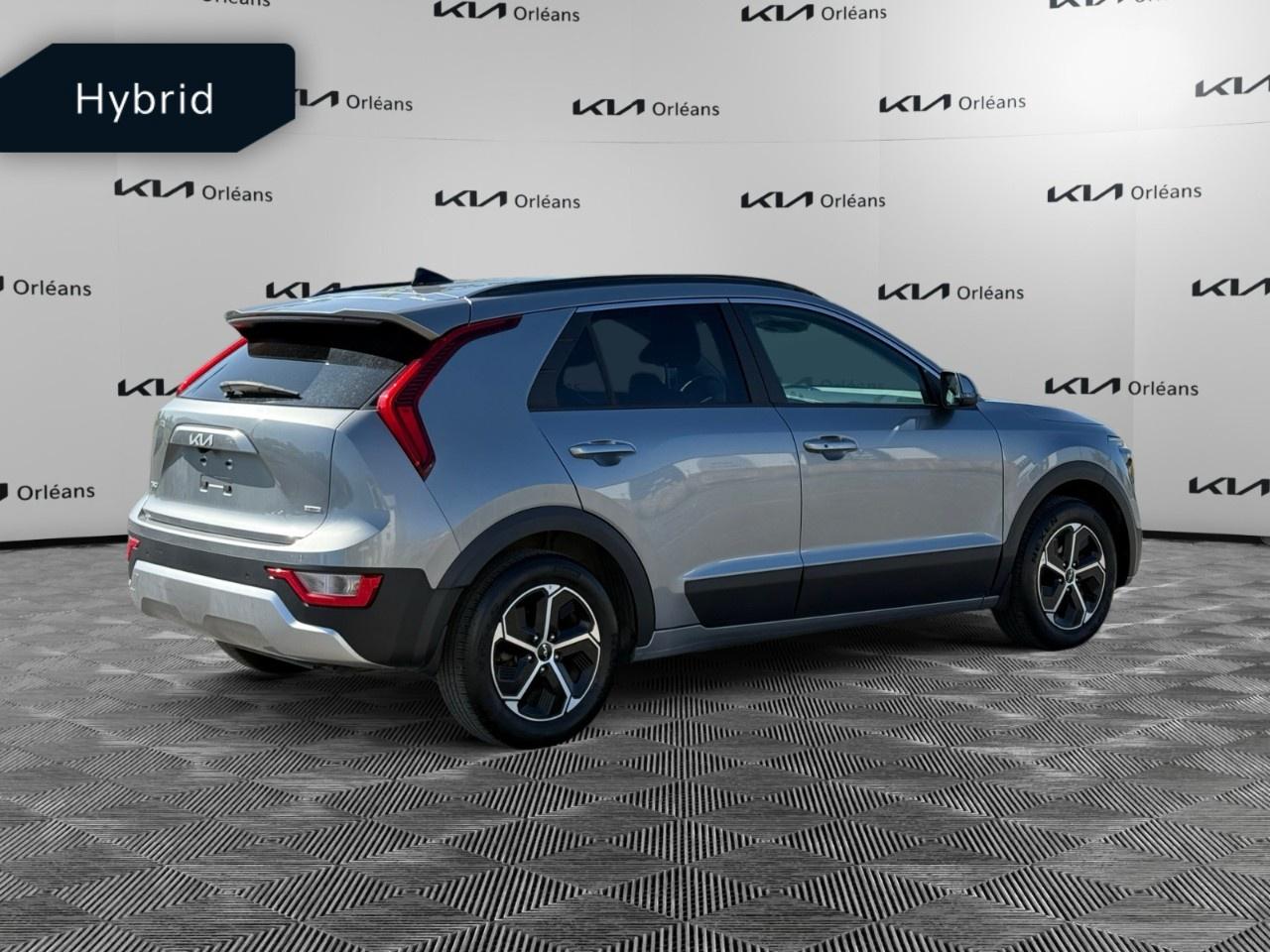 2023 Kia NIRO EX FWD Photo