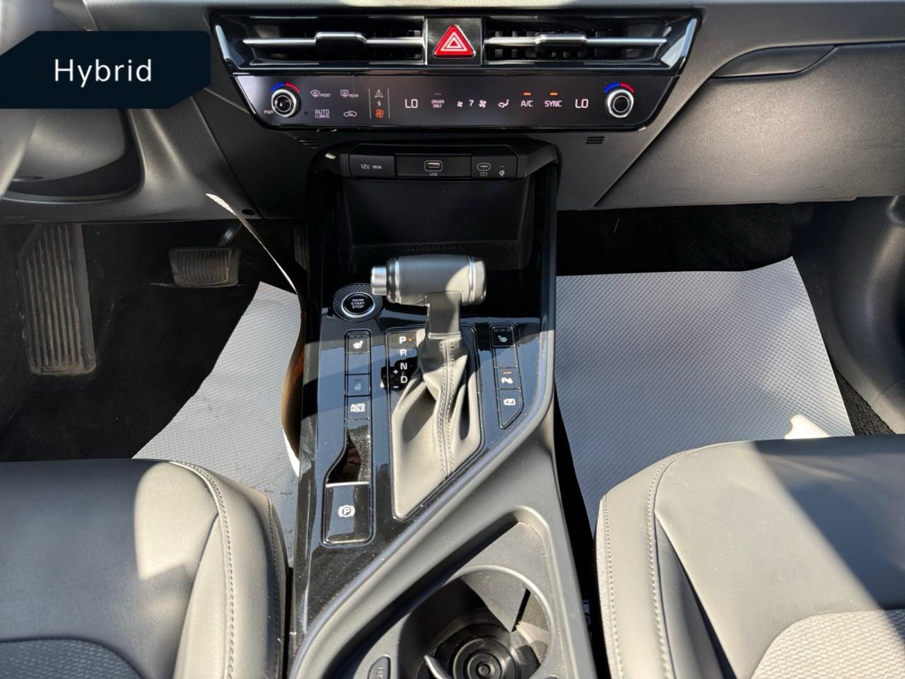 2023 Kia NIRO EX FWD Photo