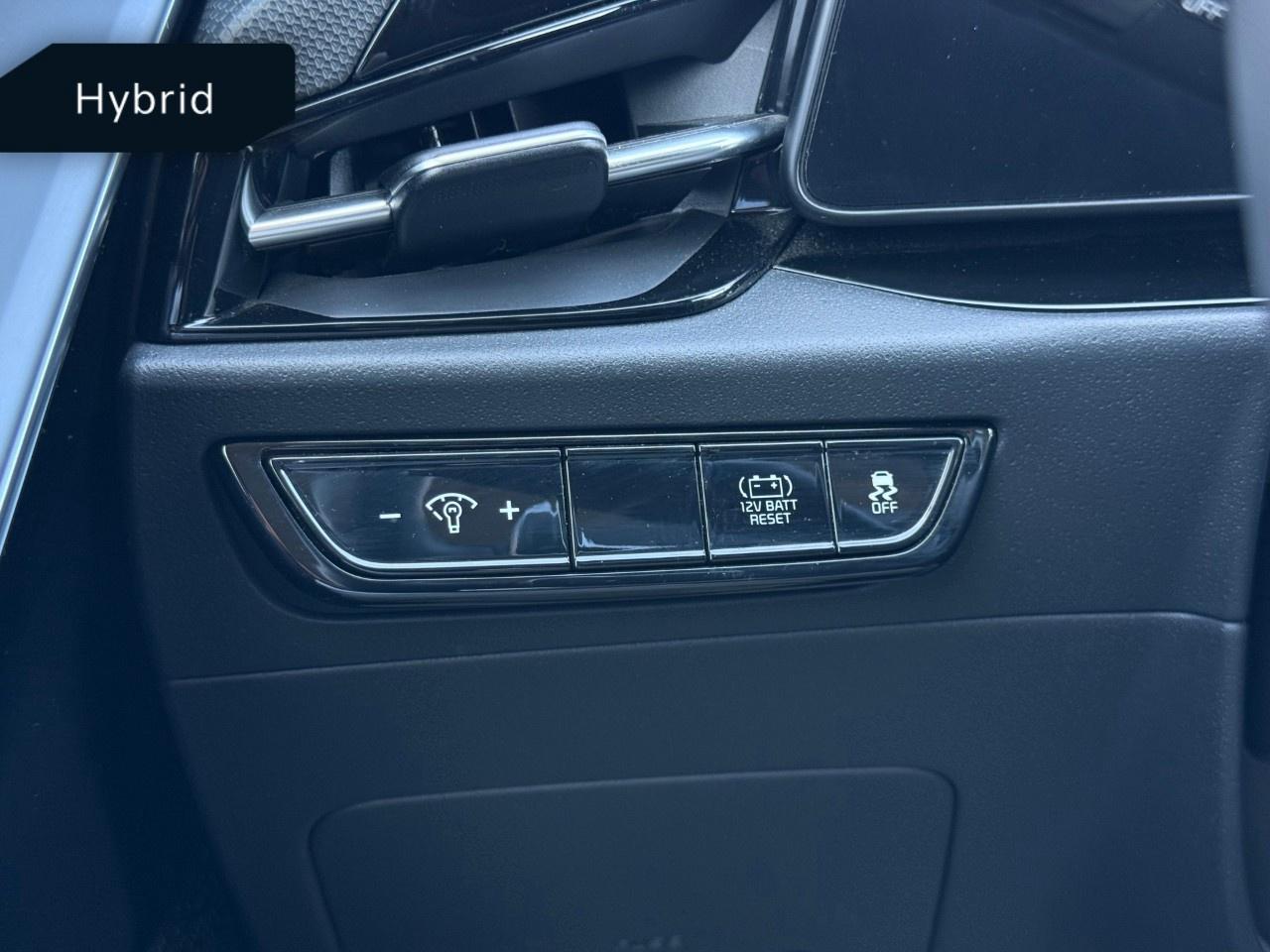 2023 Kia NIRO EX FWD Photo