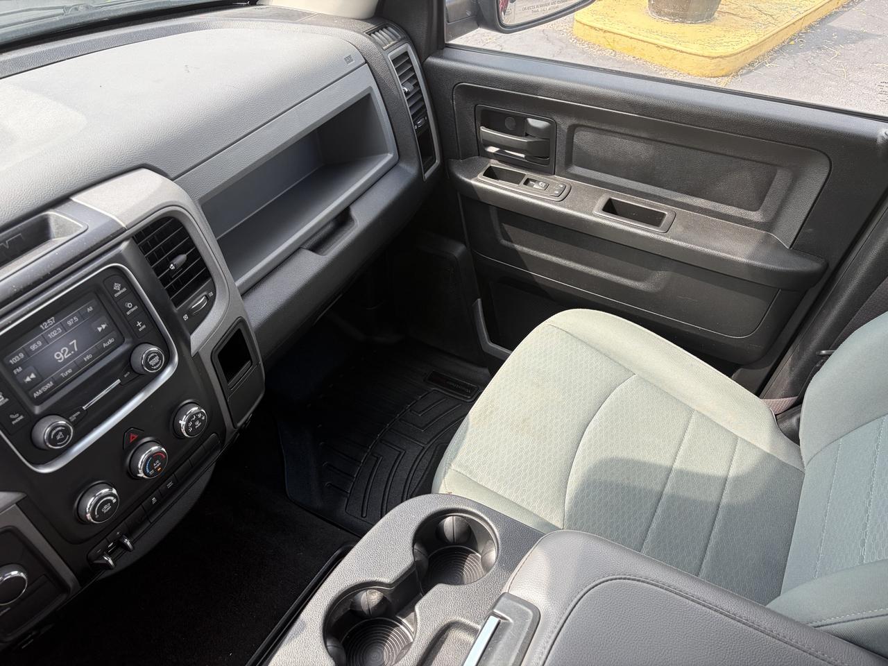 2015 RAM 1500 ST Photo