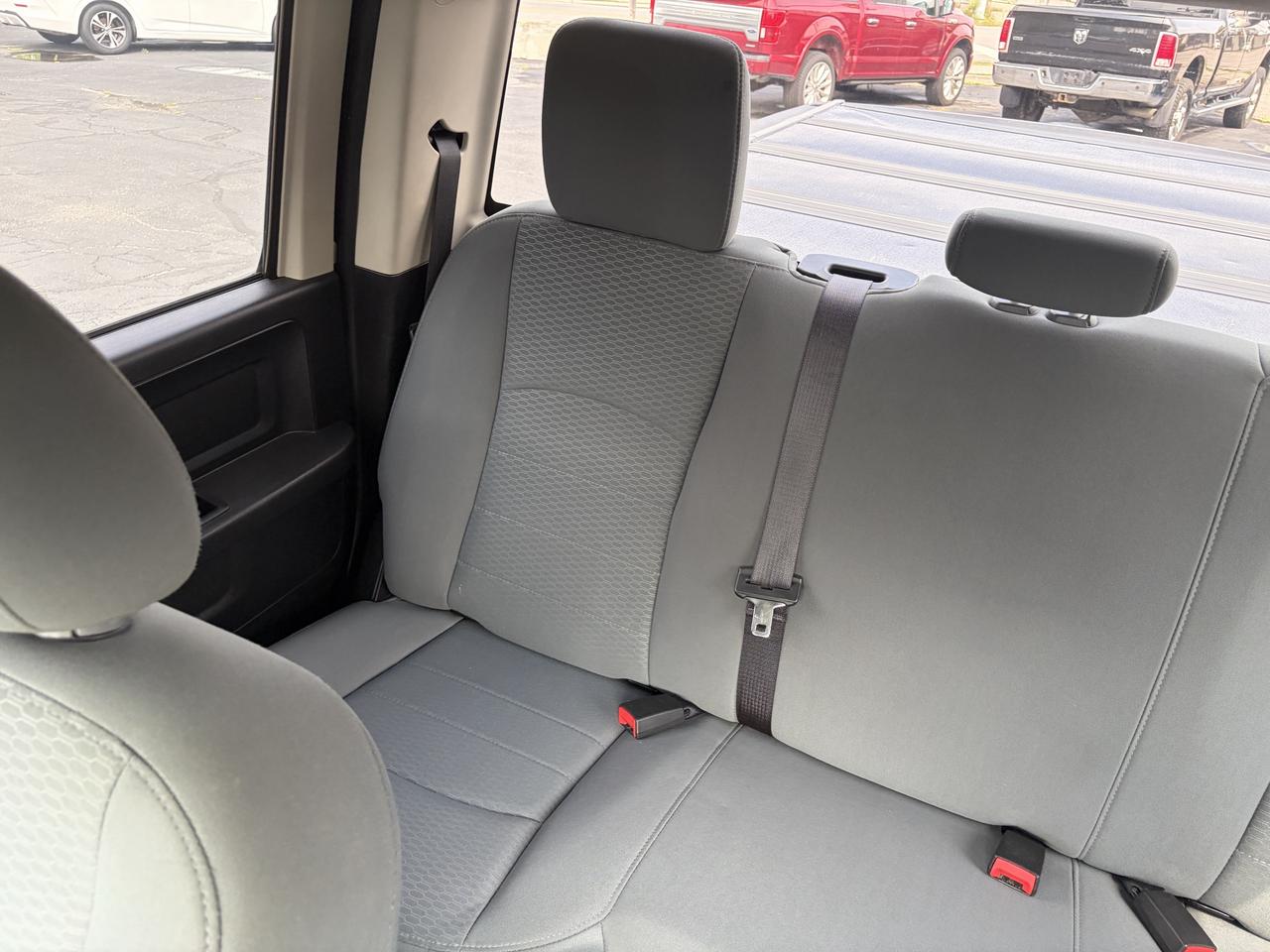 2015 RAM 1500 ST Photo