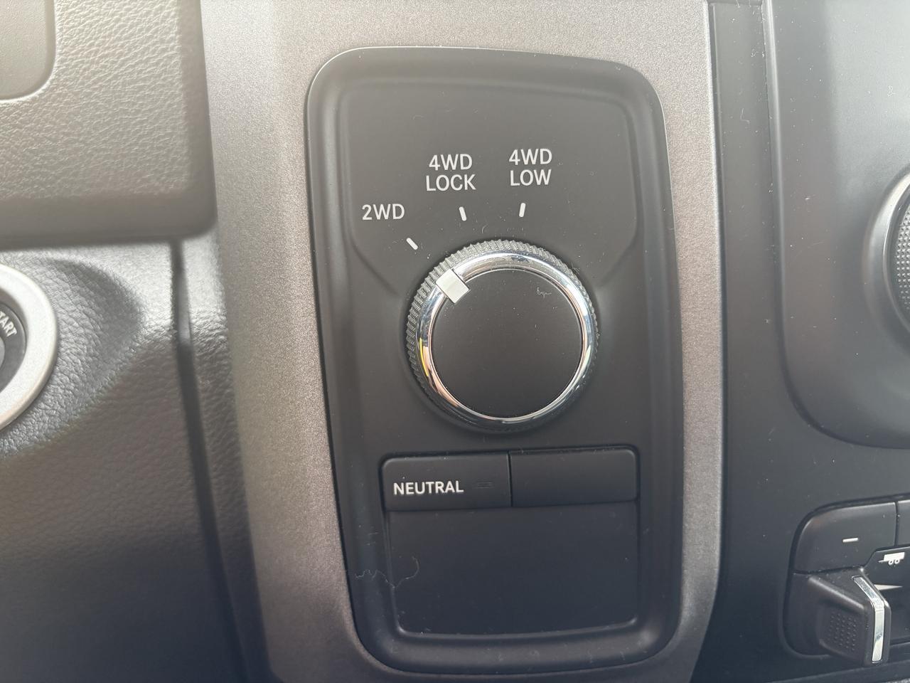 2015 RAM 1500 ST Photo