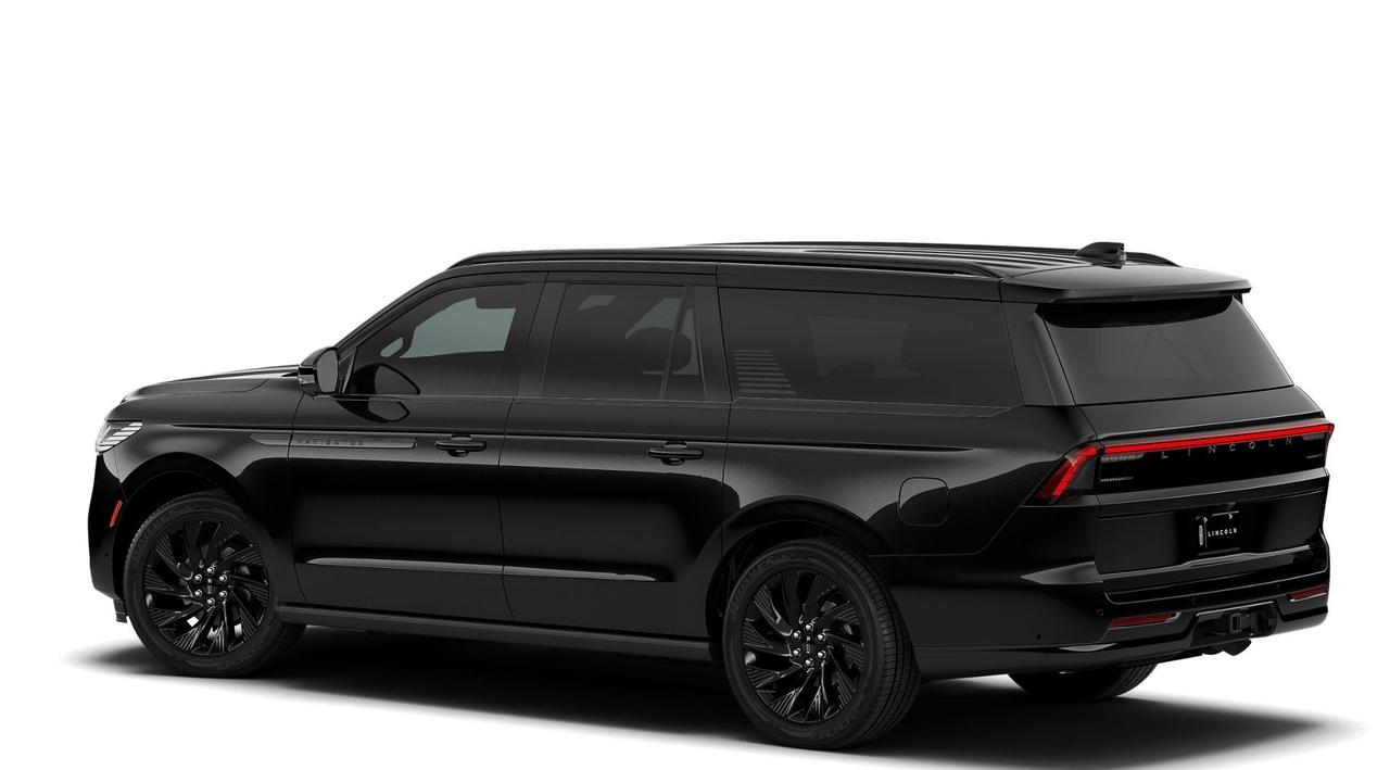 2027 Lincoln Navigator L Reserve 4x4 Photo1