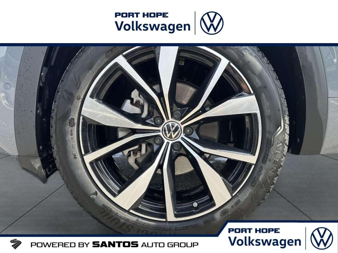 2024 Volkswagen Atlas Execline 4MOTION AWD - CLEAN CARFAX Photo2