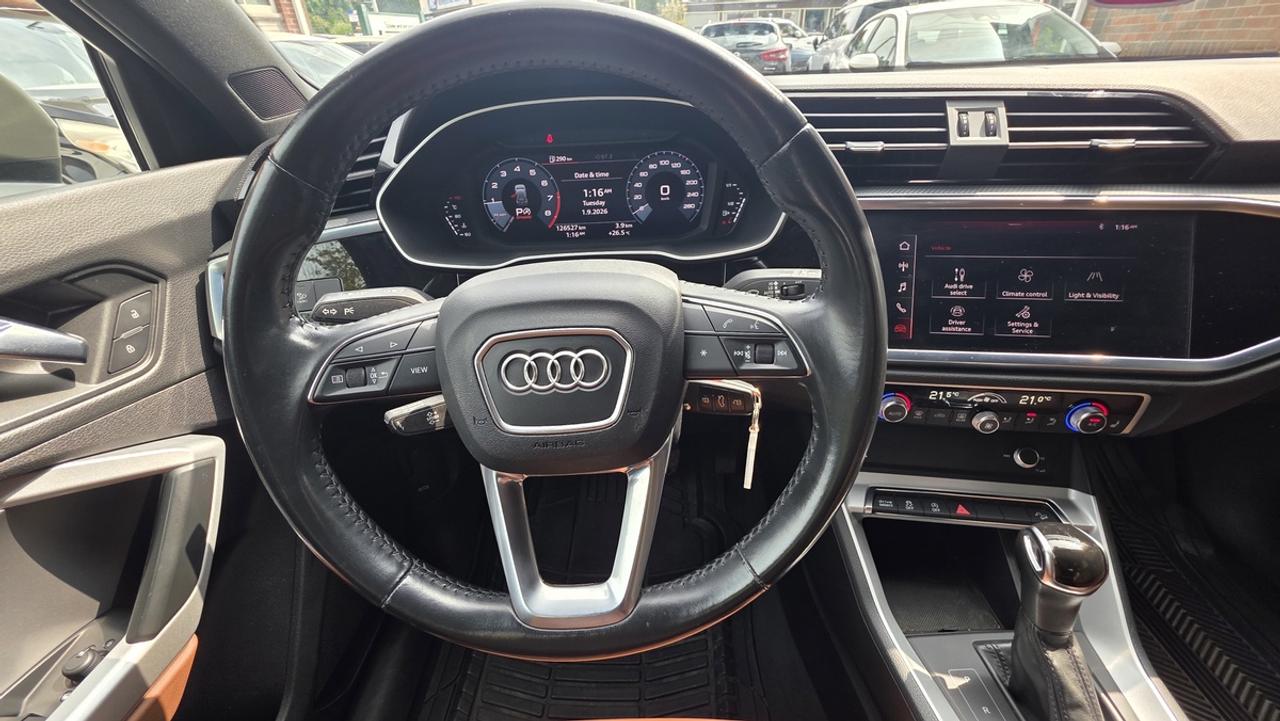 2020 Audi Q3 Komfort Photo