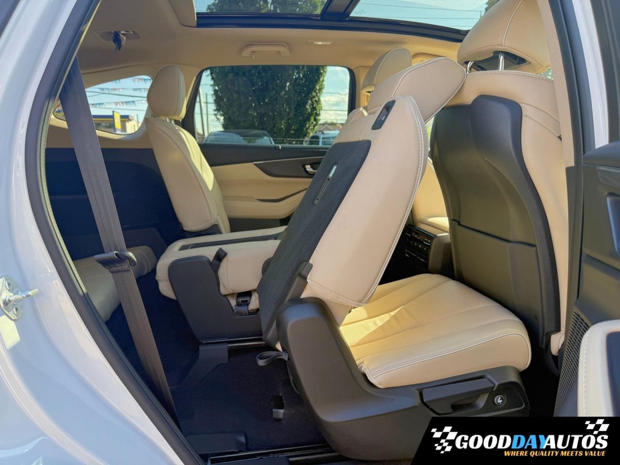 2023 Acura MDX PLATINUM ELITE 1 OWNER ACURA WARRANTY CLEAN CARFAX Photo