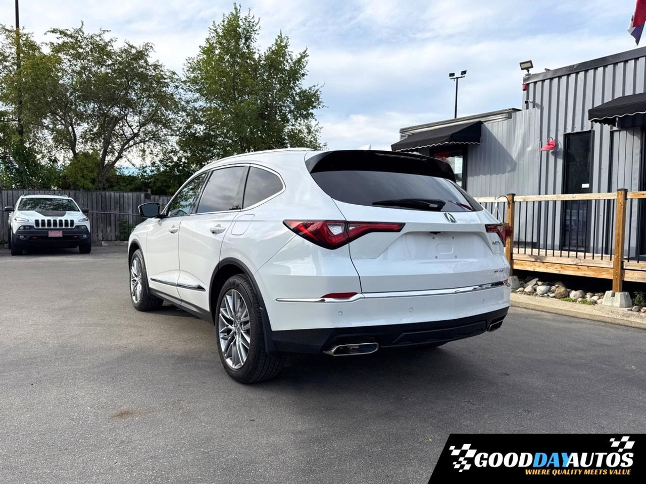 2023 Acura MDX PLATINUM ELITE 1 OWNER ACURA WARRANTY CLEAN CARFAX Photo