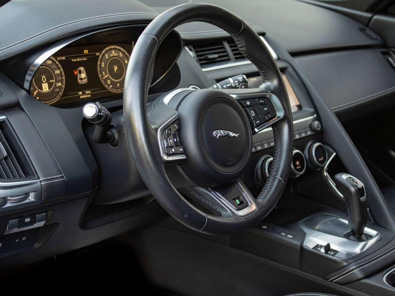 2020 Jaguar E-Pace P300 AWD R-Dynamic SE Photo