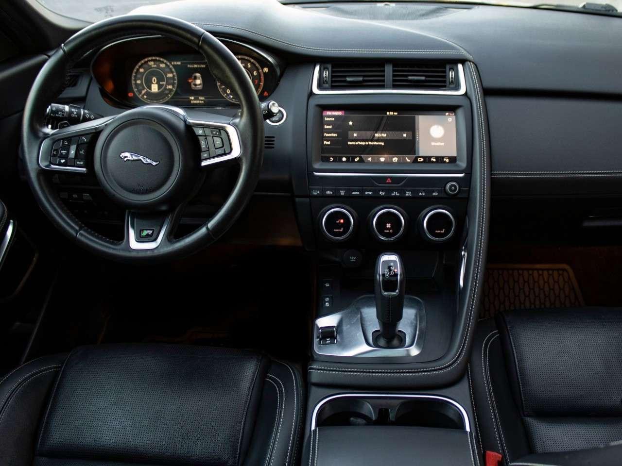 2020 Jaguar E-Pace P300 AWD R-Dynamic SE Photo