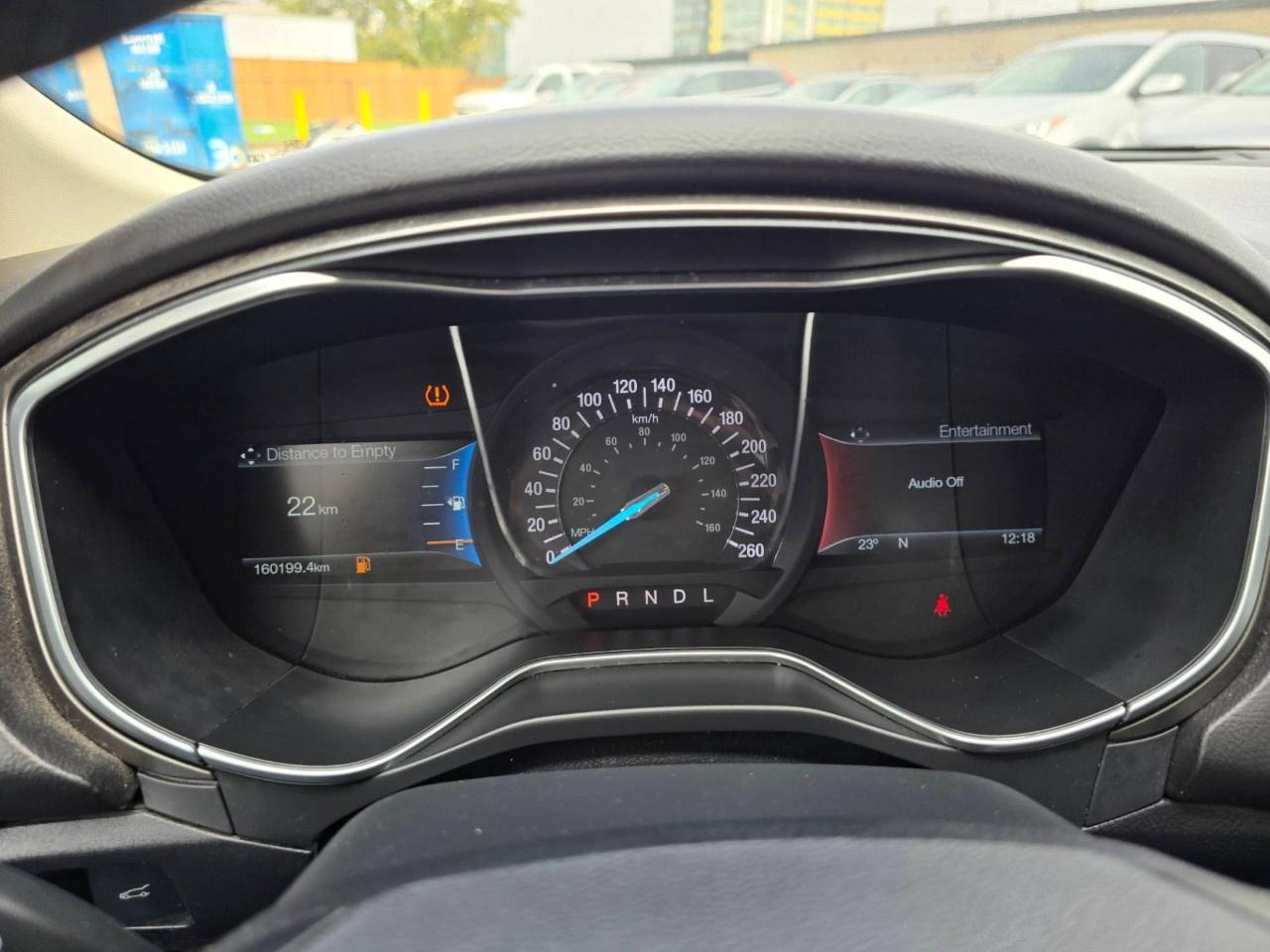 2017 Ford Fusion 4dr Sdn SE FWD Photo