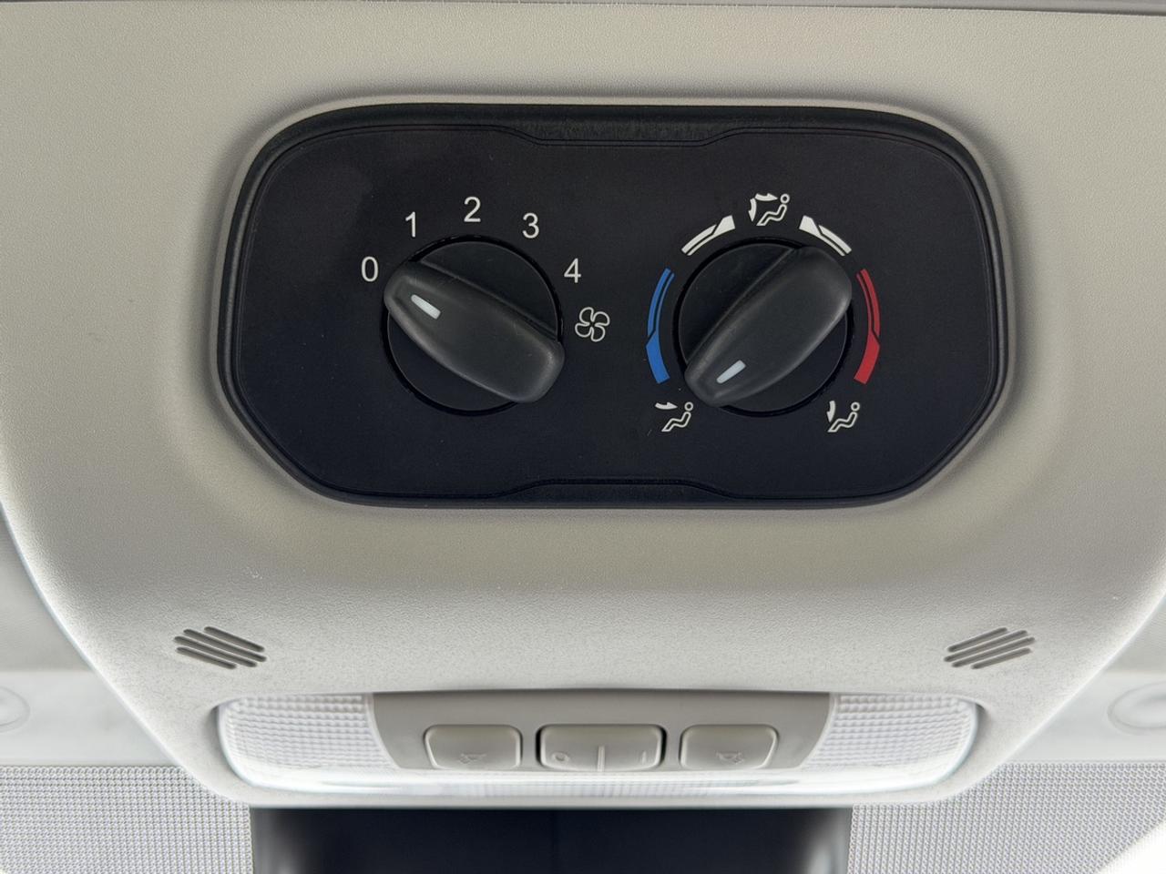 2019 Ford Transit XLT/T350/14 Passenger! Photo