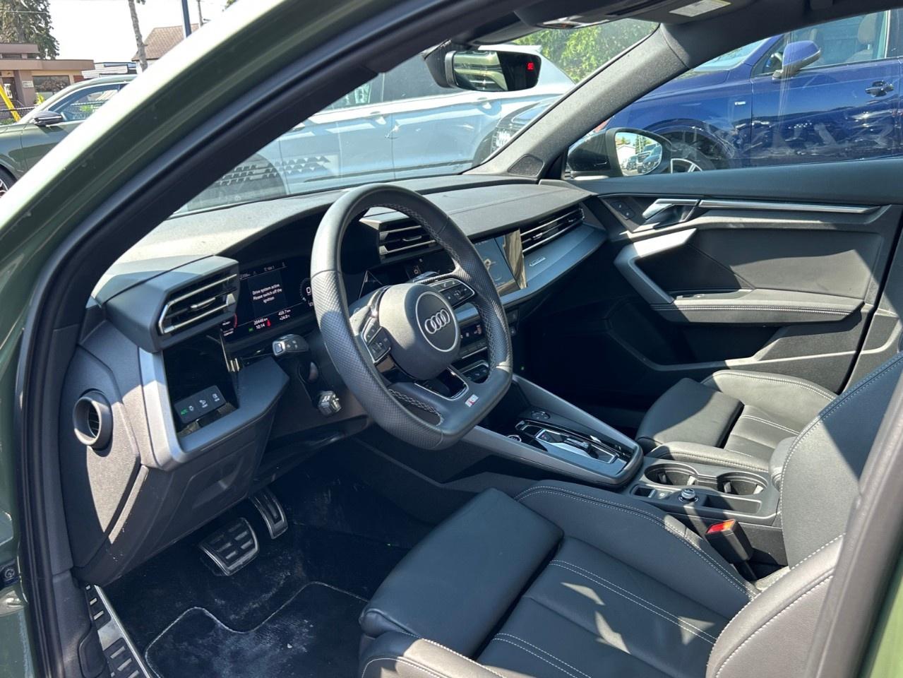 2025 Audi A3 Sedan Progressiv 40 TFSI quattro Photo