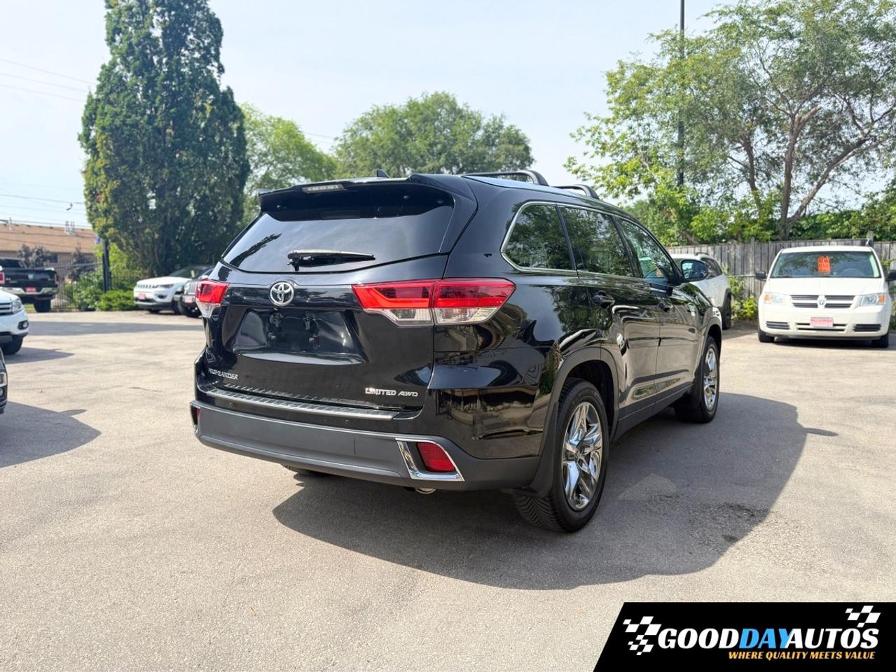 2018 Toyota Highlander Limited ONE OWNER FULLY LOADED CLEAN CARFAX MINT Photo