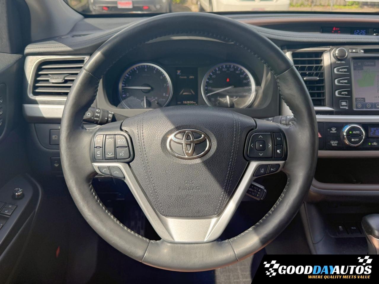 2018 Toyota Highlander Limited ONE OWNER FULLY LOADED CLEAN CARFAX MINT Photo