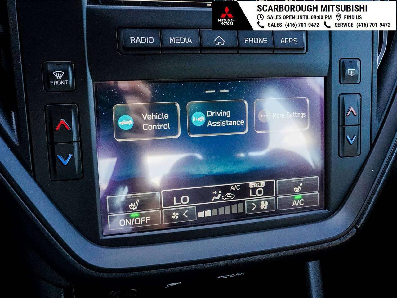 2024 Subaru WRX Base, manual, Low KM ,blue tooth, rear camera . Photo