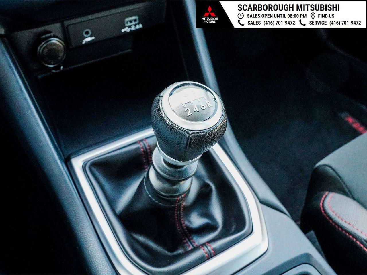 2024 Subaru WRX Base, manual, Low KM ,blue tooth, rear camera . Photo