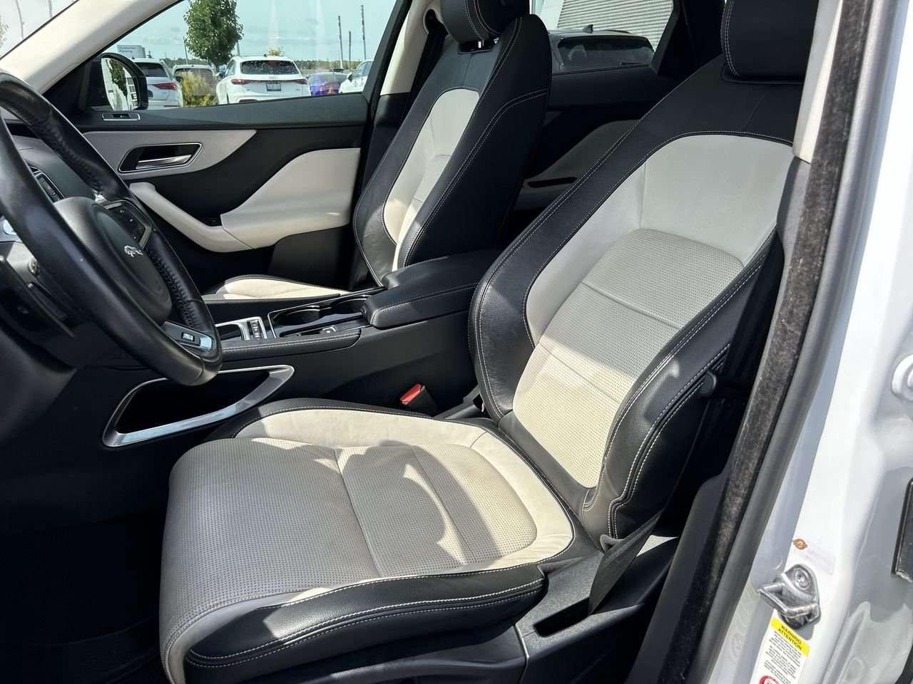 2017 Jaguar F-PACE 35t AWD R-Sport   Sunroof Photo