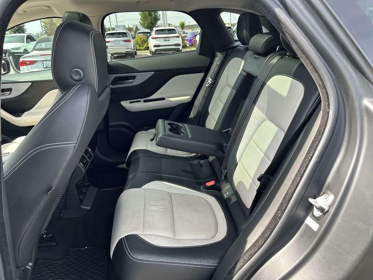 2017 Jaguar F-PACE 35t AWD R-Sport   Sunroof Photo