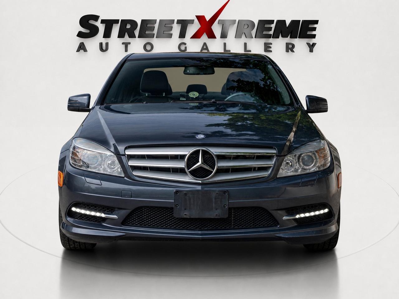2011 Mercedes-Benz C-Class C300 4 MATIC - NO ACCIDENTS Photo3