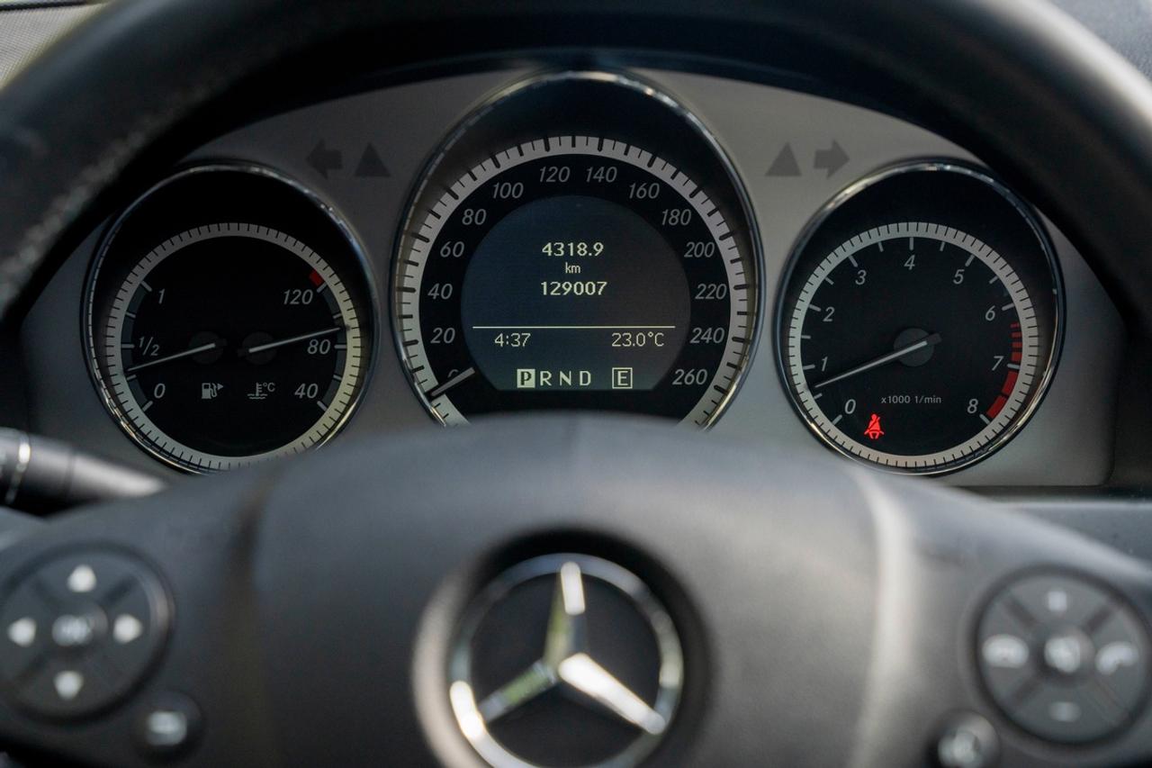 2011 Mercedes-Benz C-Class C300 4 MATIC - NO ACCIDENTS Photo