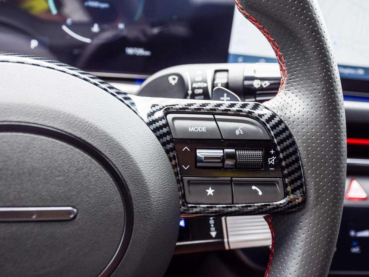 2025 Hyundai Sonata N-LINE   1owner, No Accidents, LOW KMS Photo