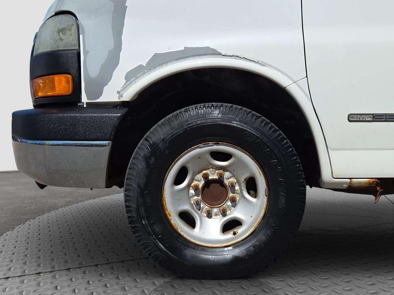 2005 GMC Savana BASE SOLD AS IS   NO INSPECTION   NO SAFETY Photo