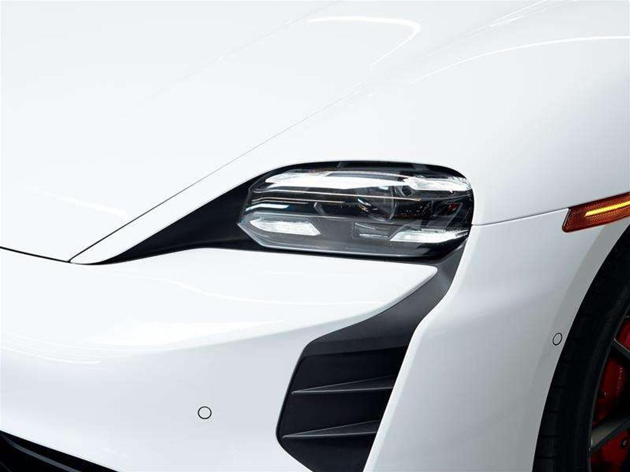 2024 Porsche Taycan GTS AWD Photo