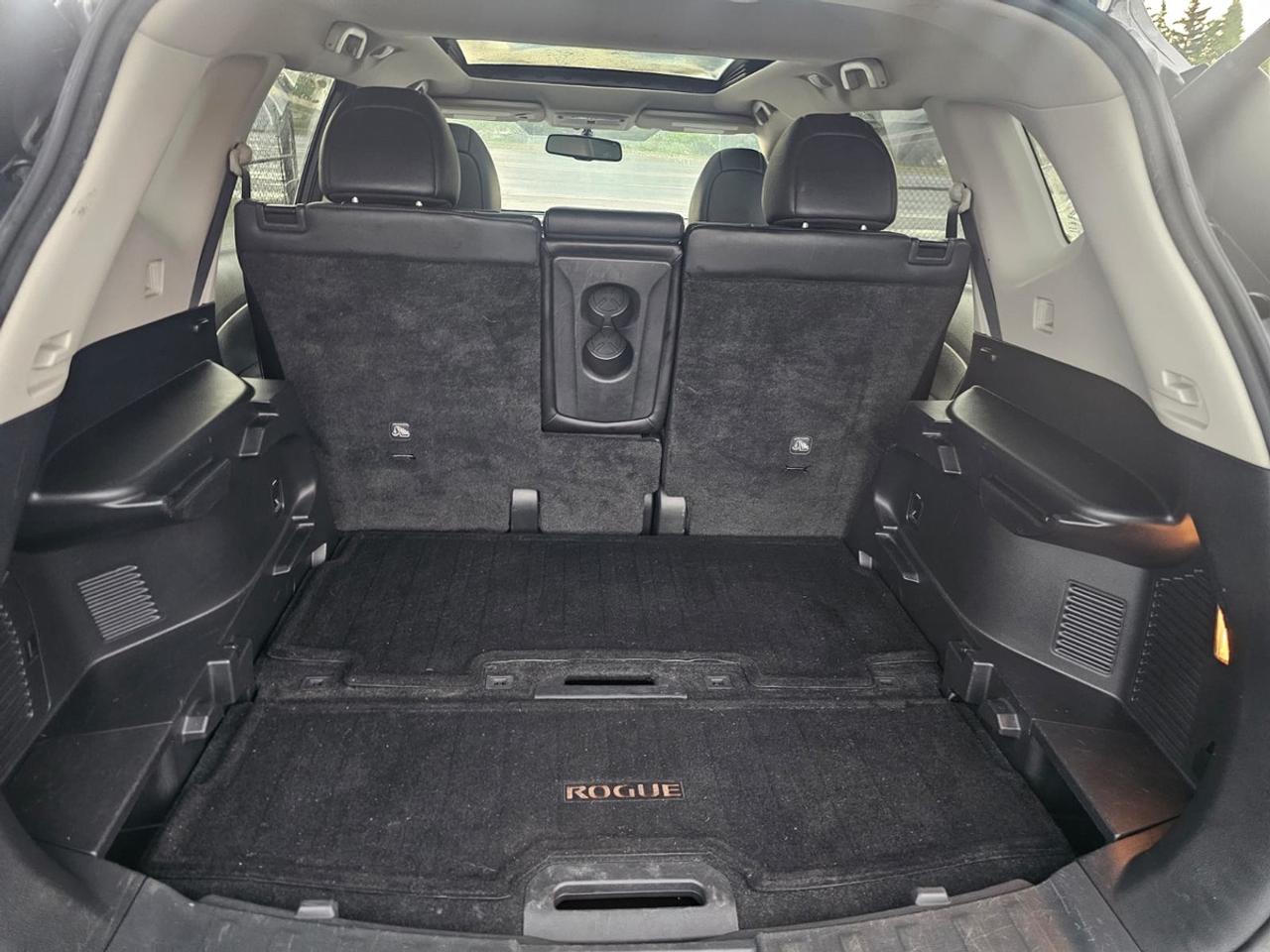 2015 Nissan Rogue SL Photo4