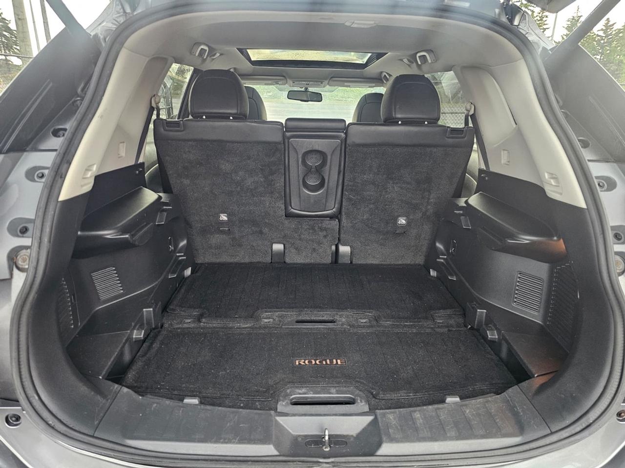 2015 Nissan Rogue SL Photo