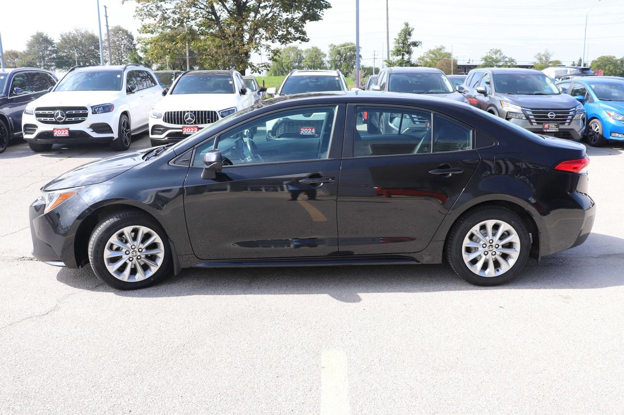 2022 Toyota Corolla LE   NO ACCIDENTS   SUNROOF   CARPLAY   REVERSECAM Photo