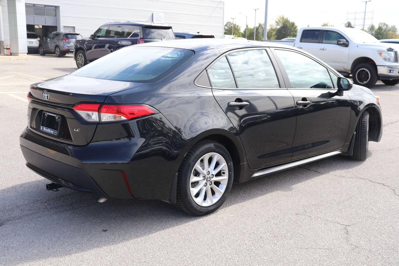 2022 Toyota Corolla LE   NO ACCIDENTS   SUNROOF   CARPLAY   REVERSECAM Photo