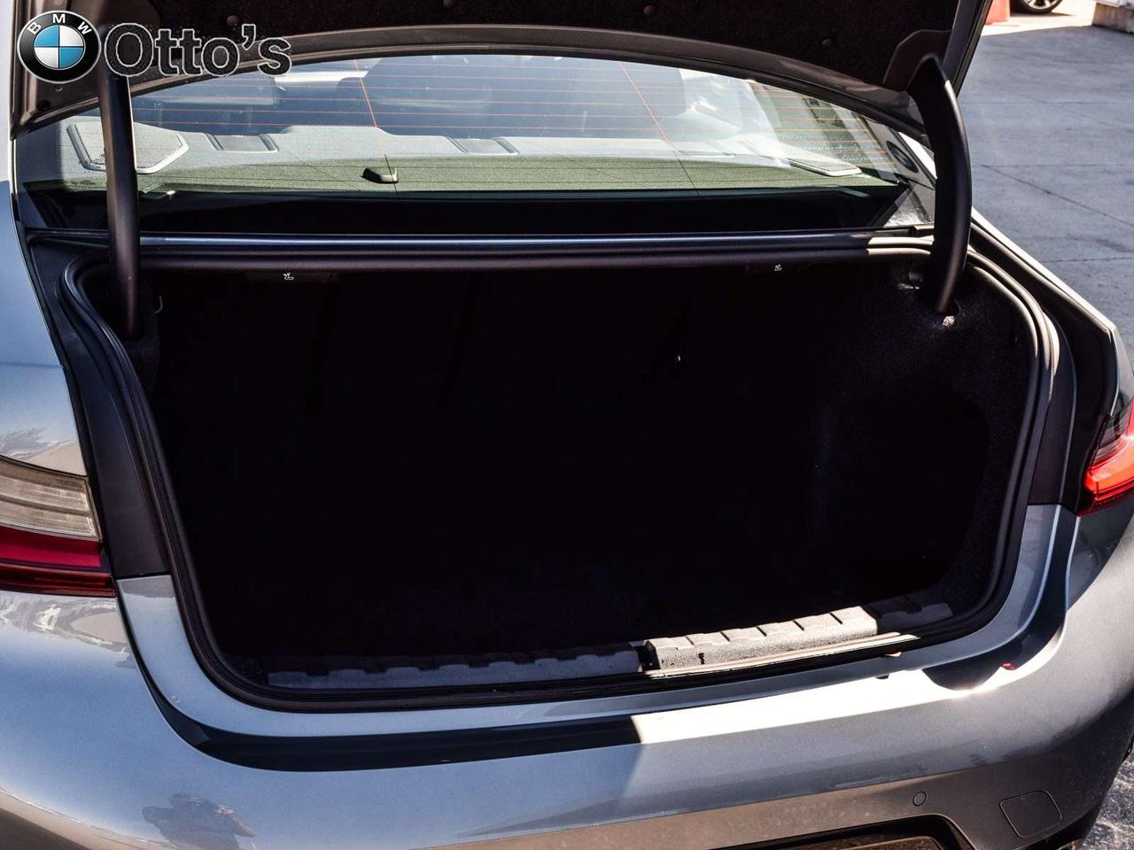 2026 BMW 3 Series xDrive Sedan Photo