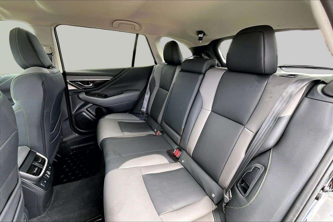 2024 Subaru Outback Onyx AWD   Sunroof   Heated Seats/Steer   CarPlay Photo