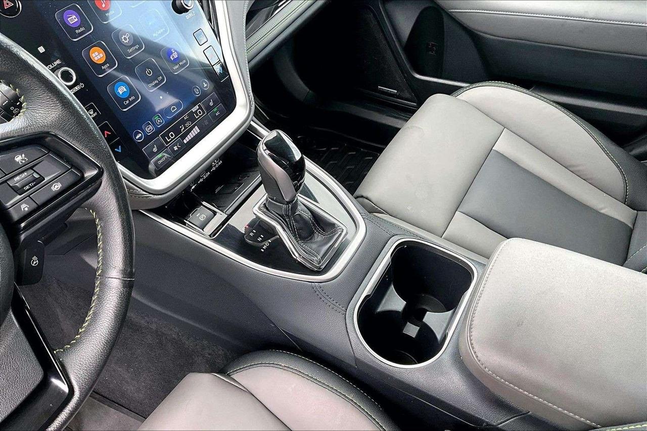 2024 Subaru Outback Onyx AWD   Sunroof   Heated Seats/Steer   CarPlay Photo