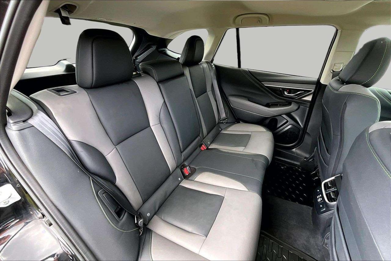 2024 Subaru Outback Onyx AWD   Sunroof   Heated Seats/Steer   CarPlay Photo