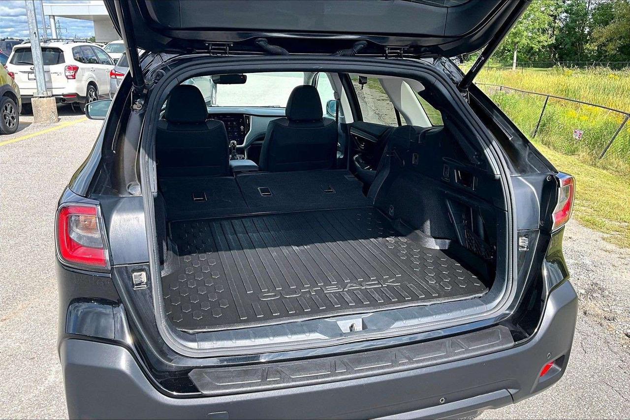 2024 Subaru Outback Onyx AWD   Sunroof   Heated Seats/Steer   CarPlay Photo